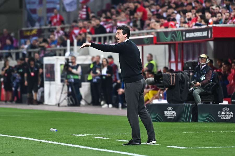 Unai Emery akceptuje porażkę z Olympiakosem. "Musimy wyciągnąć z tego wnioski"