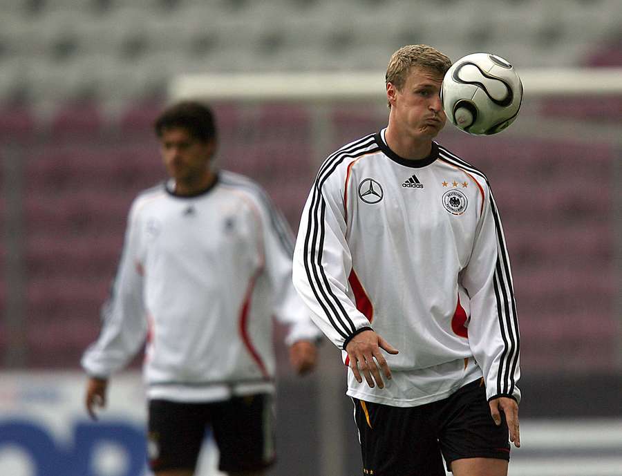 Robert Huth training at the 2006 World Cup Robert Huth training at the 2006 World Cup