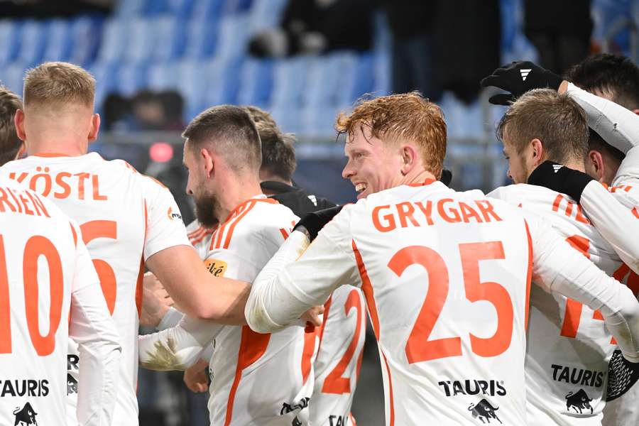 Ružomberok chce po Slovane poraziť aj Žilinu. Ružomberok chce po Slovane poraziť aj Žilinu.