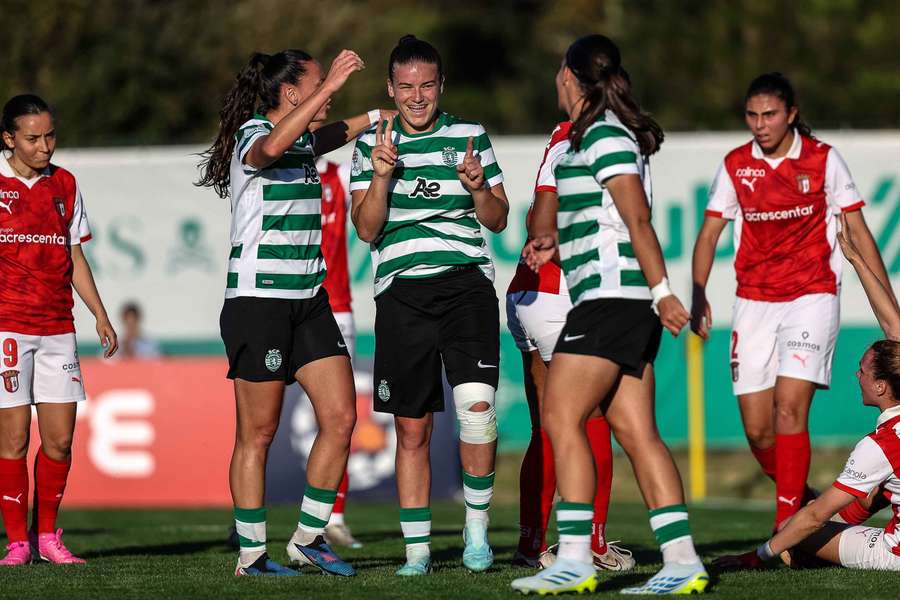 Telma Encarnação célèbre avec le Sporting