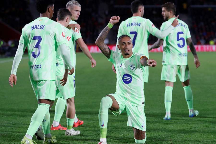 Raphinha festeggia uno dei suoi gol