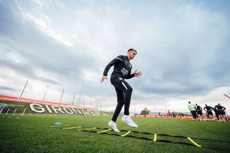 Reinier tijdens de training bij Girona
