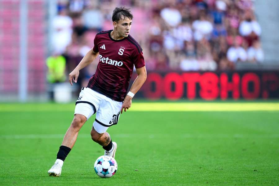 Jurásek? Co tady chceme řešit, ptá se legenda Sparty. Každý má právo, aby dostal práci