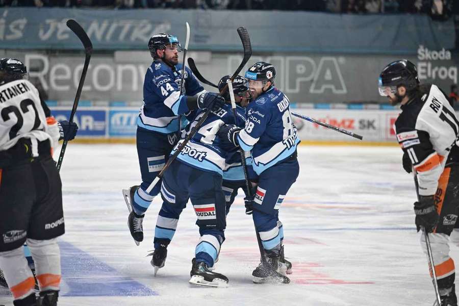 Nitra postúpila do semifinále.