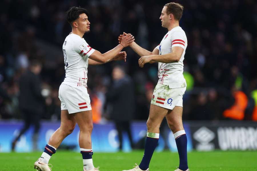 Marcus Smith celebrates with Max Malins after the match