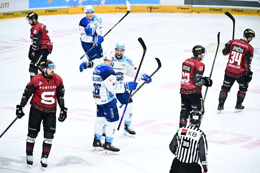 Sparta v předehrávce 42. kola extraligy prohrála s Kometou 1:3. Sparta v předehrávce 42. kola extraligy prohrála s Kometou 1:3.