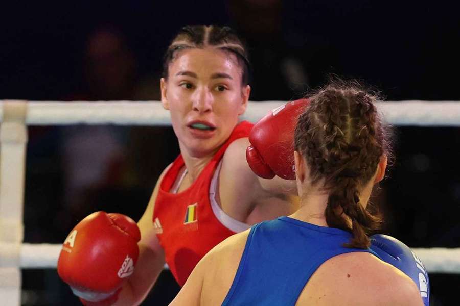 Stela Hamza şi Loredana Marin, în optimi la Mondiale