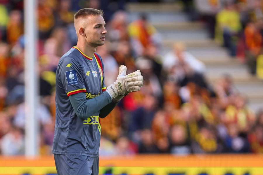 Oficjalnie: Korona pochwaliła się zatrzymaniem Dziekońskiego, bramkarz przedłużył umowę