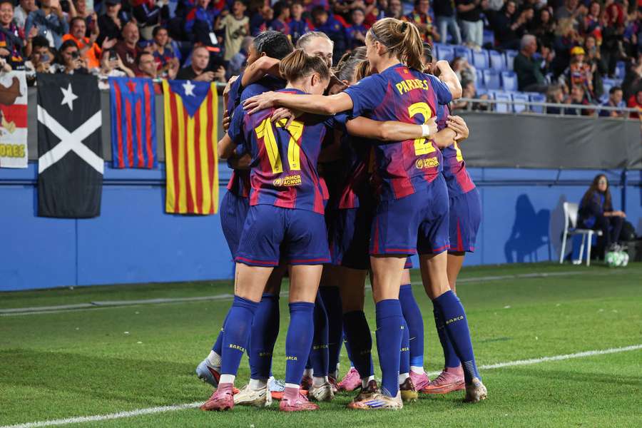 Barcelona open up their UEFA Women's Champions League campaign with a convincing win.