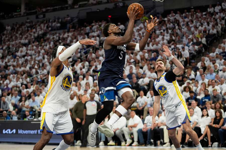 Minnesota ukončila ročník pre Golden State. 