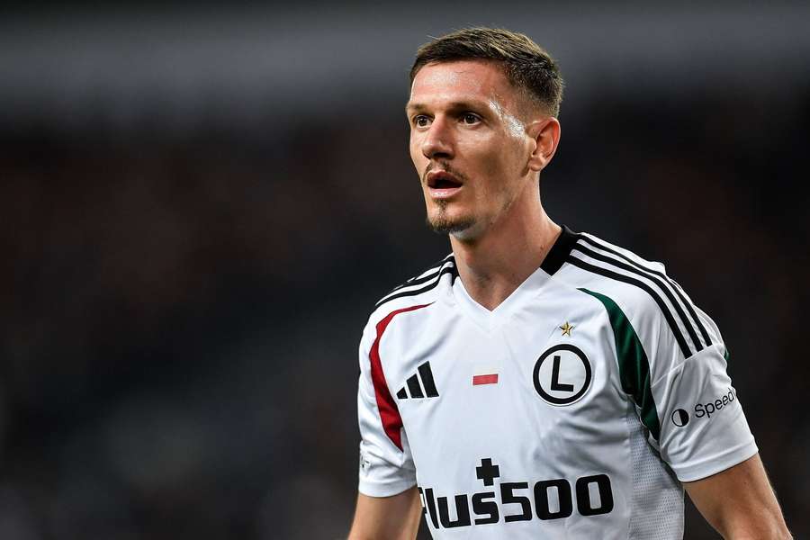 Ermal Krasniqi v dresu Legie Varšava.