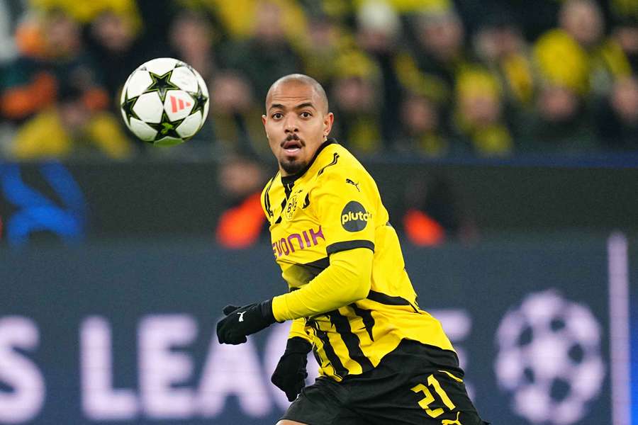 Donyell Malen of Borussia Dortmund is heading to the Premier League