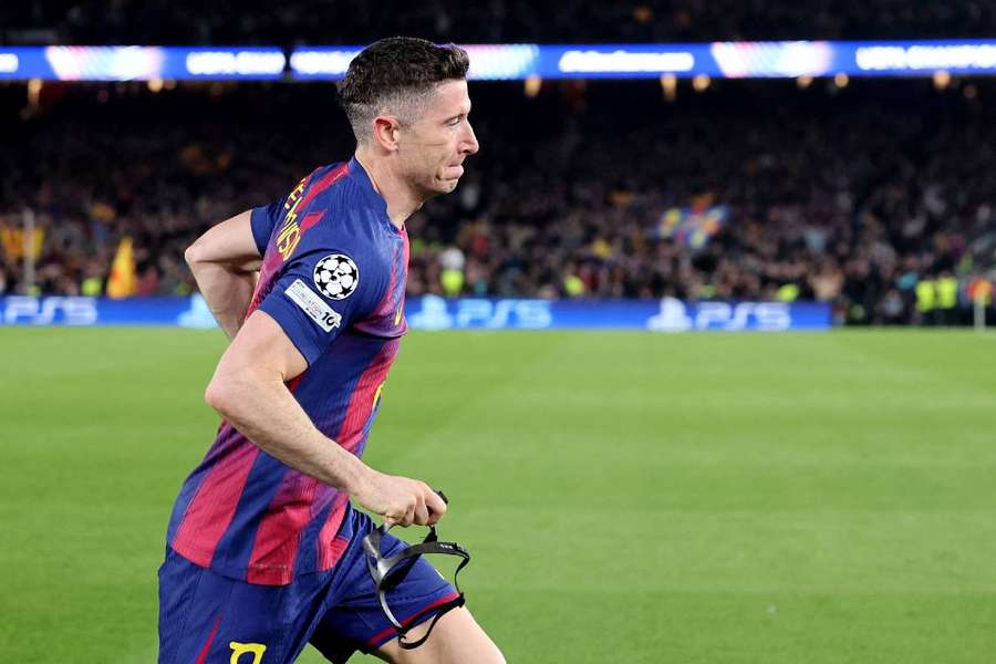 Lewandowski, celebrando