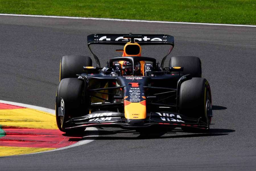 Red Bull má první úspěch bez šéfa Hornera, Verstappen v Belgii ovládl sprint