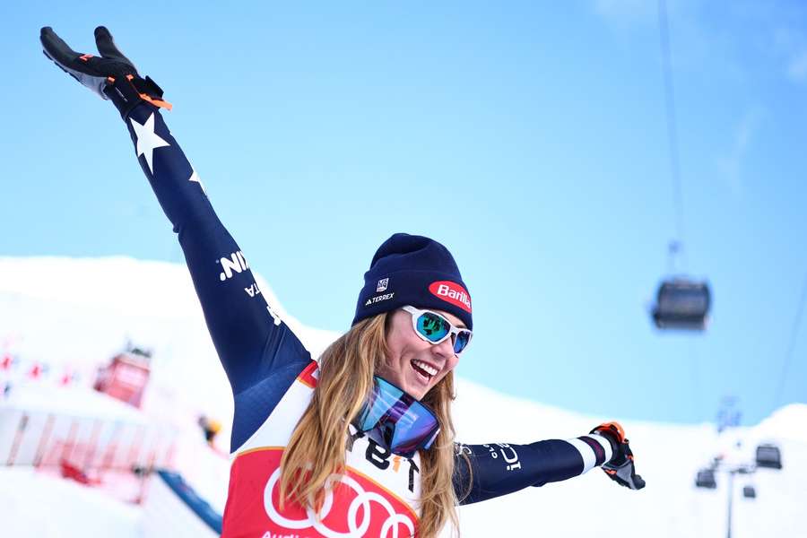 Shiffrin mit Machtdemonstration, Truppe im Spitzenfeld