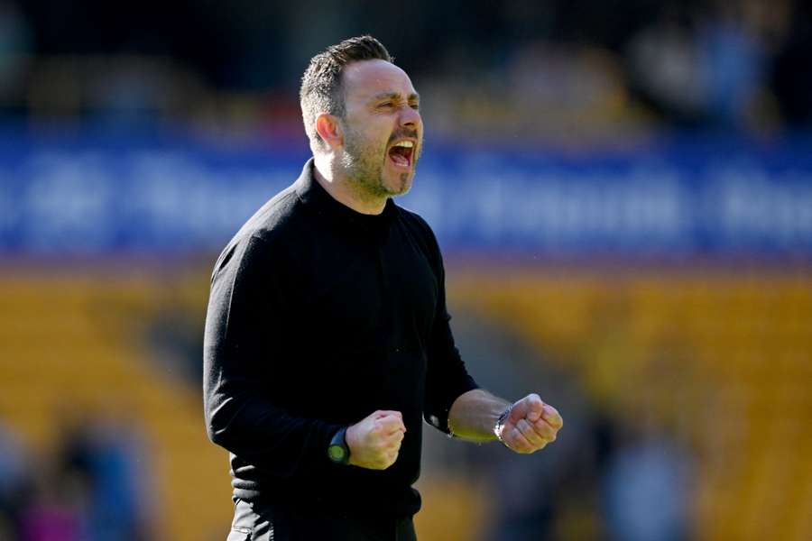 Roberto De Zerbi is hoping to steer Tottenham out of the relegation zone this month