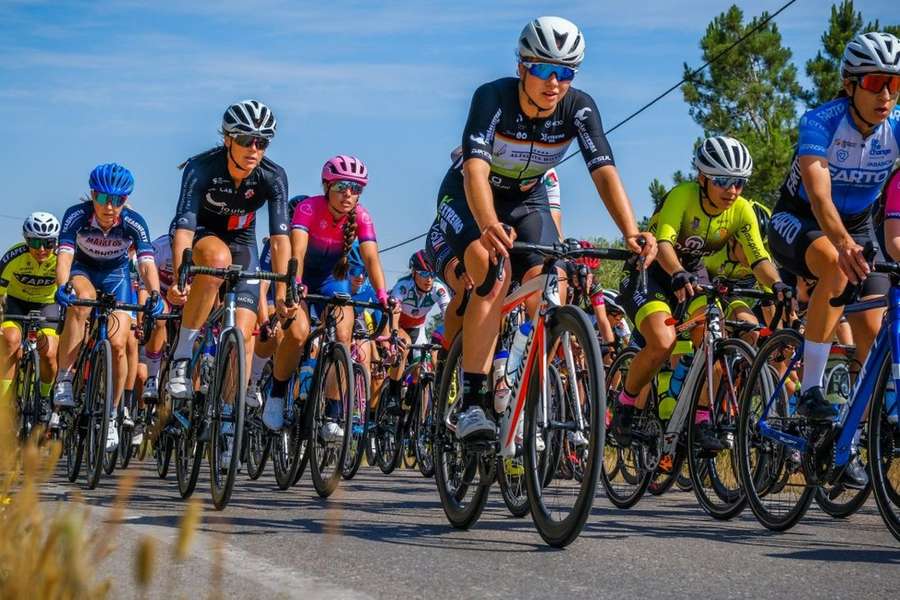 Portugal com três ciclistas nas provas de estrada