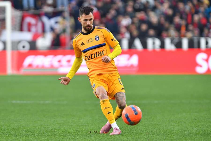 Marius Marin a evoluat 63 de minute în duelul Pisa - Como din Serie A Marius Marin a evoluat 63 de minute în duelul Pisa - Como din Serie A