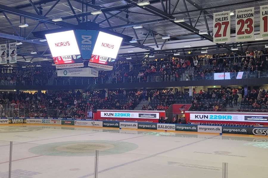 Aalborg besejrer Odense i Metal Ligaens topkamp