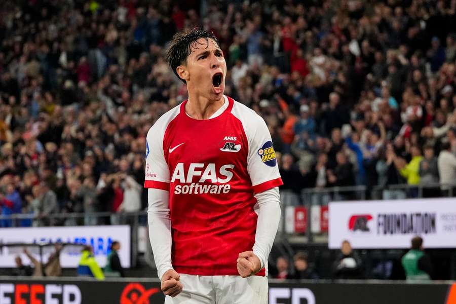 AZ's Mateo Chavez scored a beauty against Go Ahead Eagles AZ's Mateo Chavez scored a beauty against Go Ahead Eagles