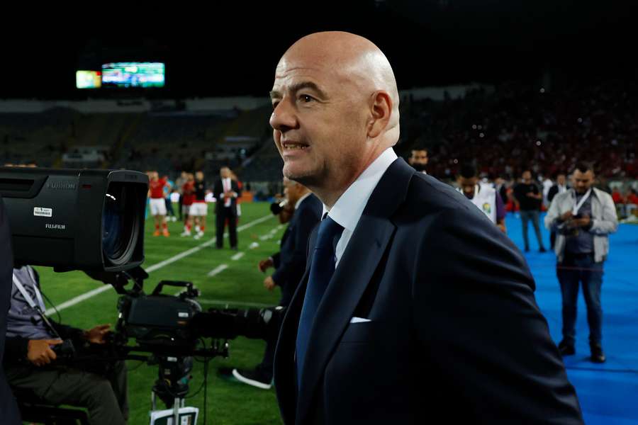 Infantino  backed for presidency by CAF