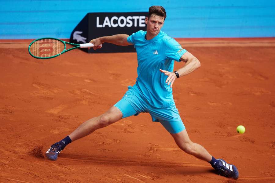 Gładkie zwycięstwo Hurkacza z Navą na Sardynii, Berrettini podniesie poprzeczkę