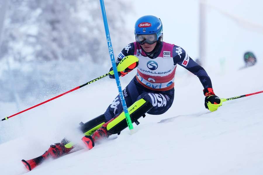 Kvindernes World Cup blev endelig skudt i gang: Shiffrin indleder titelforsvar med sejr