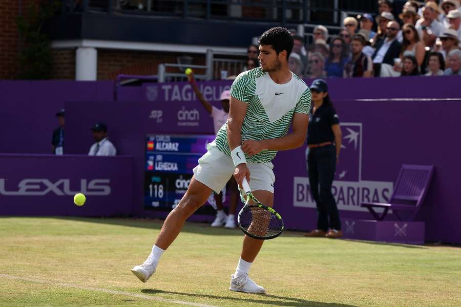 Alcaraz cambia sus expectativas en hierba: "Me da mucha confianza para Wimbledon"