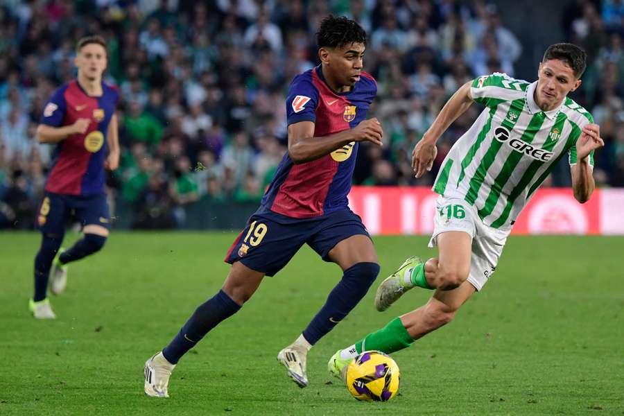 Lamine Yamal, ante el Betis