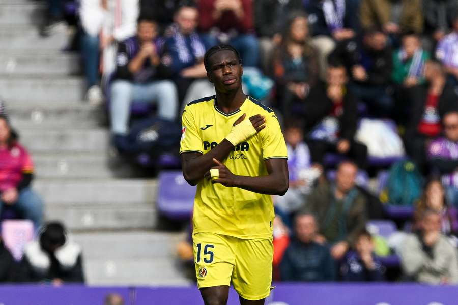 Thierno Barry celebra un gol ante el Valladolid.