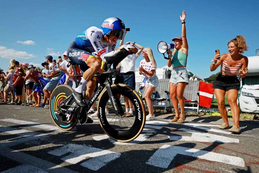 Für Lipowitz endete die Tour nach der 16. Etappe Für Lipowitz endete die Tour nach der 16. Etappe