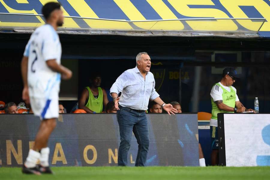 Millonarios decide terminar el ciclo de Hernán Torres Millonarios decide terminar el ciclo de Hernán Torres