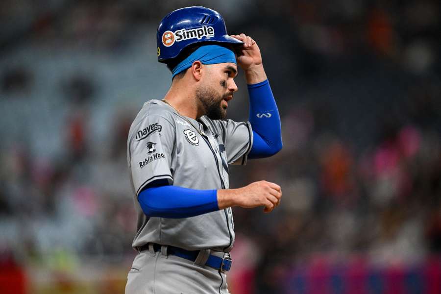 Renato Núñez hace historia.