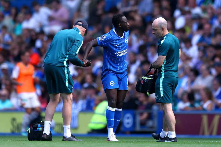 'Not a great sign' - Brighton boss Hurzeler provides Minteh pre-season injury update 'Not a great sign' - Brighton boss Hurzeler provides Minteh pre-season injury update