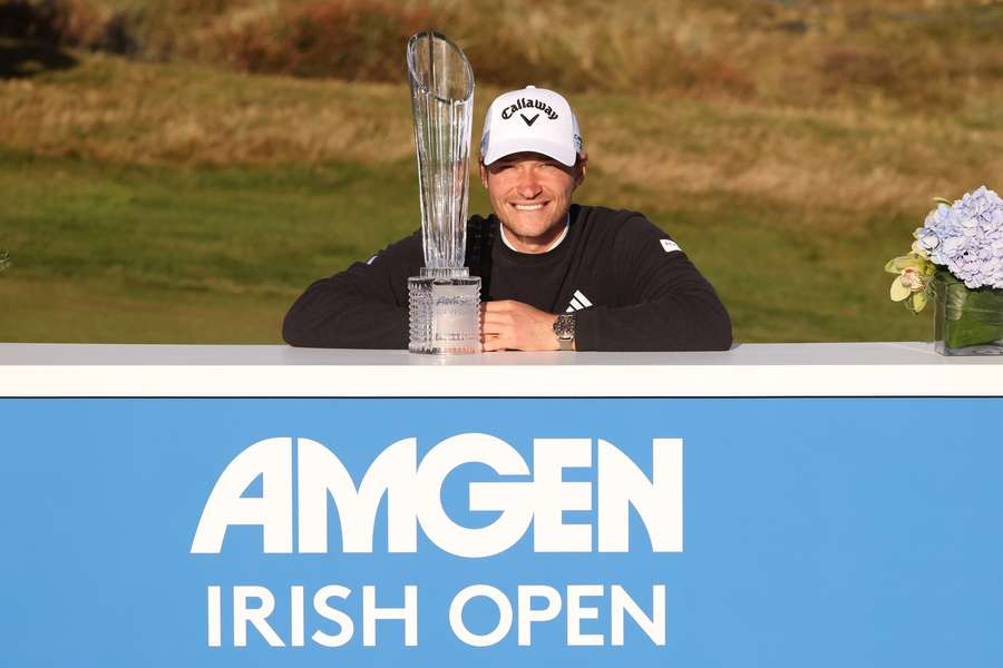 Rasmus Hojgaard with the trophy