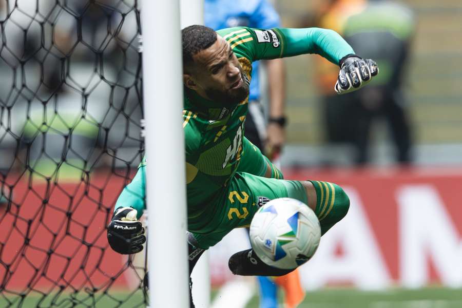 Éverson fez duas defesas nas penalidades