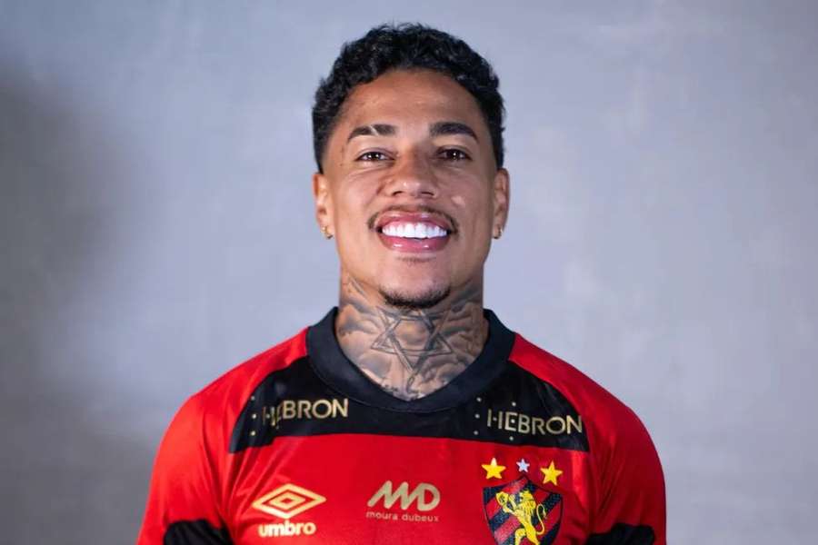 Matheusinho oficializado no Sport Recife