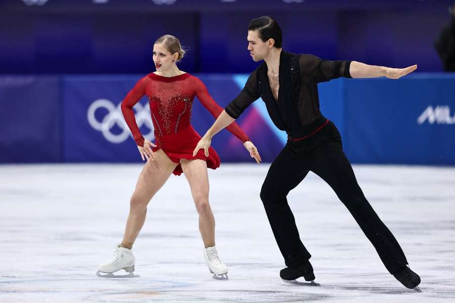 Das Duo Hase/Volodin ist die deutsche Medaillenhoffnung im Eiskunstlauf. Das Duo Hase/Volodin ist die deutsche Medaillenhoffnung im Eiskunstlauf.
