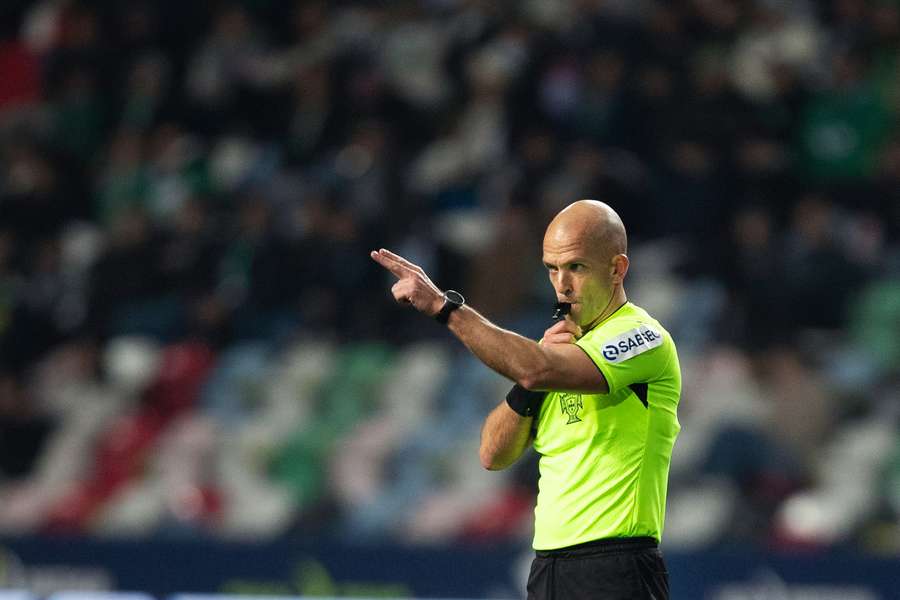 Luís Godinho, árbitro português