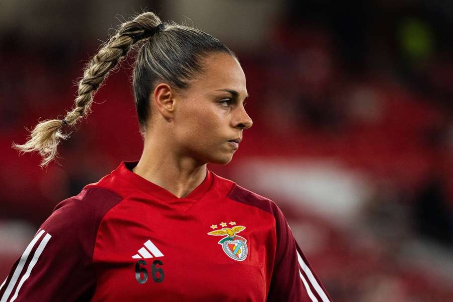 Rute Costa termina ligação às águias Rute Costa termina ligação às águias