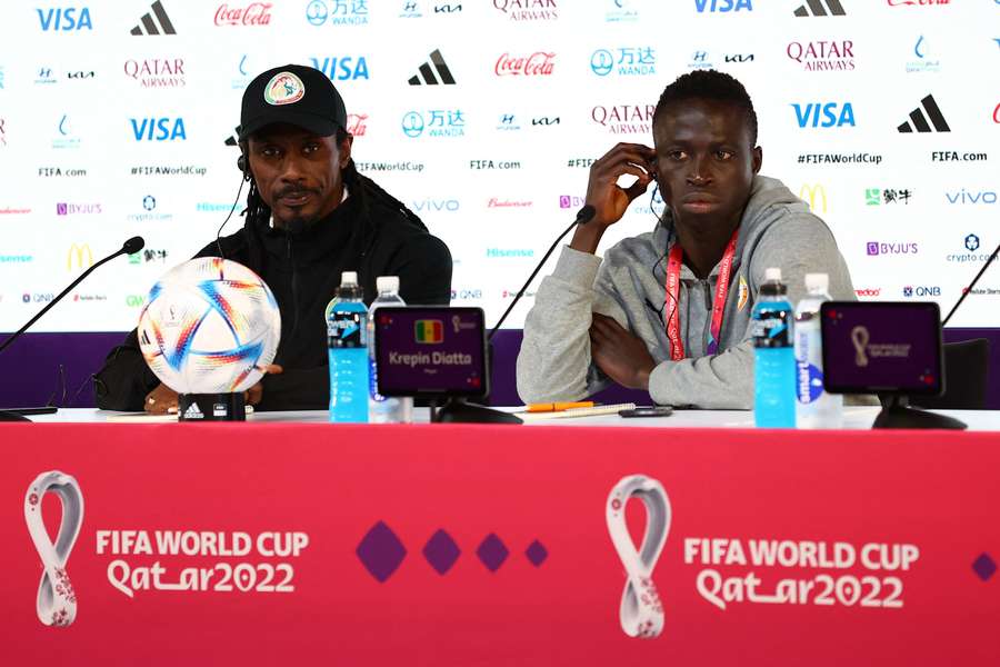 Aliou Cisse and Krepin Diatta discuss the absence of Sadio Mane at Senegal's press conference in Qatar