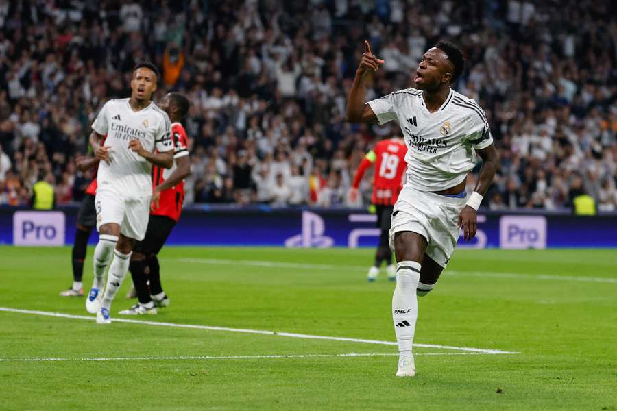 Vinicius celebra el 1-1