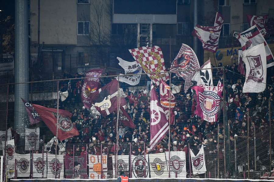 Suporterii rapidiști în deplasarea de la Cluj