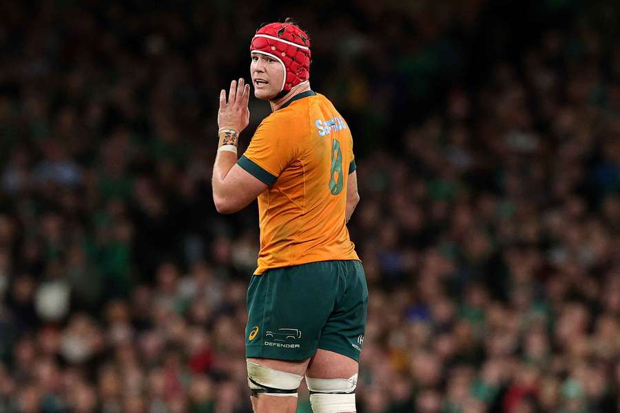 Wilson directs his teammates during an international against Ireland at the Aviva Stadium, Dublin in November 2024