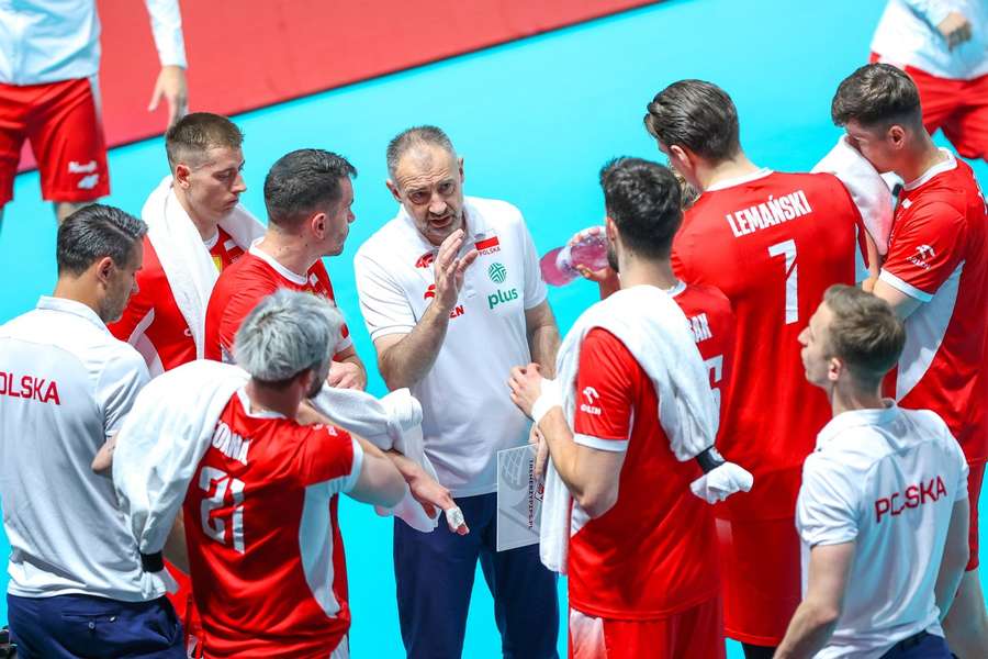 Na turniej finałowy bez Kochanowskiego. Znamy kadrę reprezentacji Polski na LN w Ningbo Na turniej finałowy bez Kochanowskiego. Znamy kadrę reprezentacji Polski na LN w Ningbo