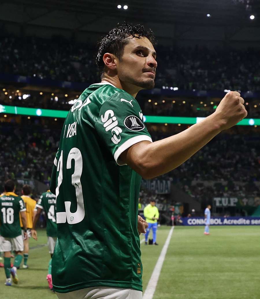 Maurício, meia do Palmeiras