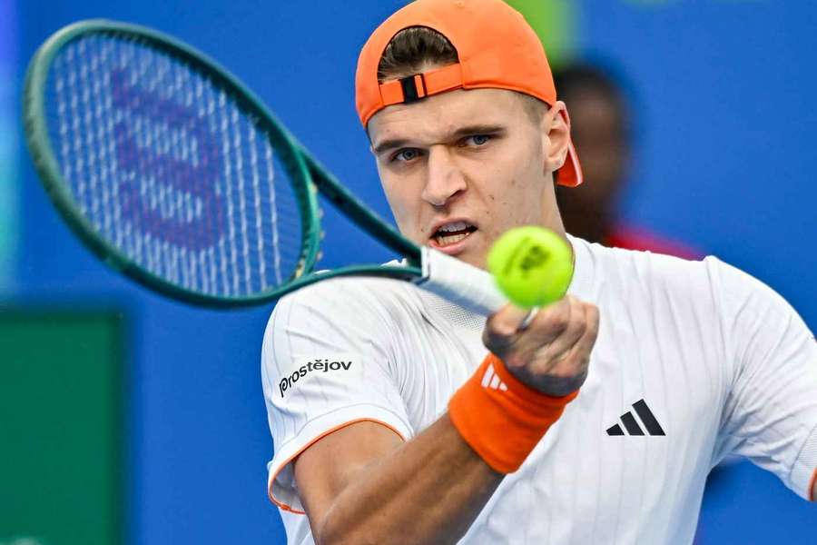 Jakub Menšík během turnaje v katarském Dauhá. Jakub Menšík během turnaje v katarském Dauhá.