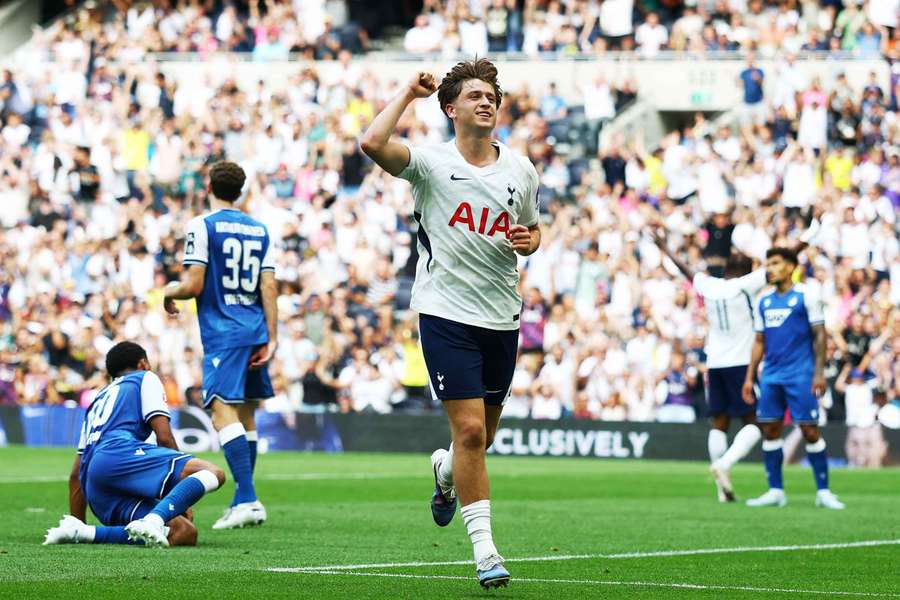 Moore double leads Spurs to 3-0 friendly win over Hoffenheim Moore double leads Spurs to 3-0 friendly win over Hoffenheim