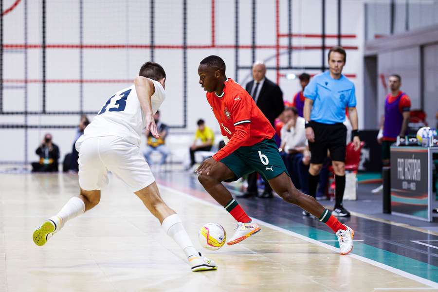 Kutchy fez o golo 25 por Portugal