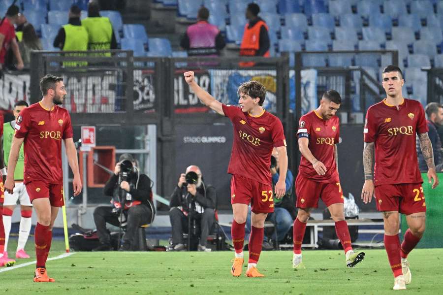 Roma's only goal of the game was Edoardo Bove's first strike in European competition